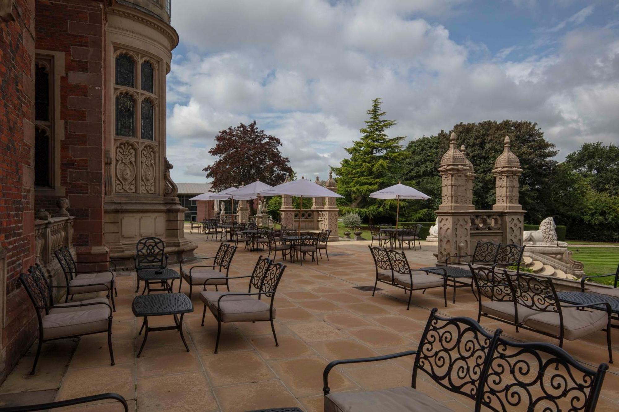 Crewe Hall Hotel & Spa - Cheshire Esterno foto
