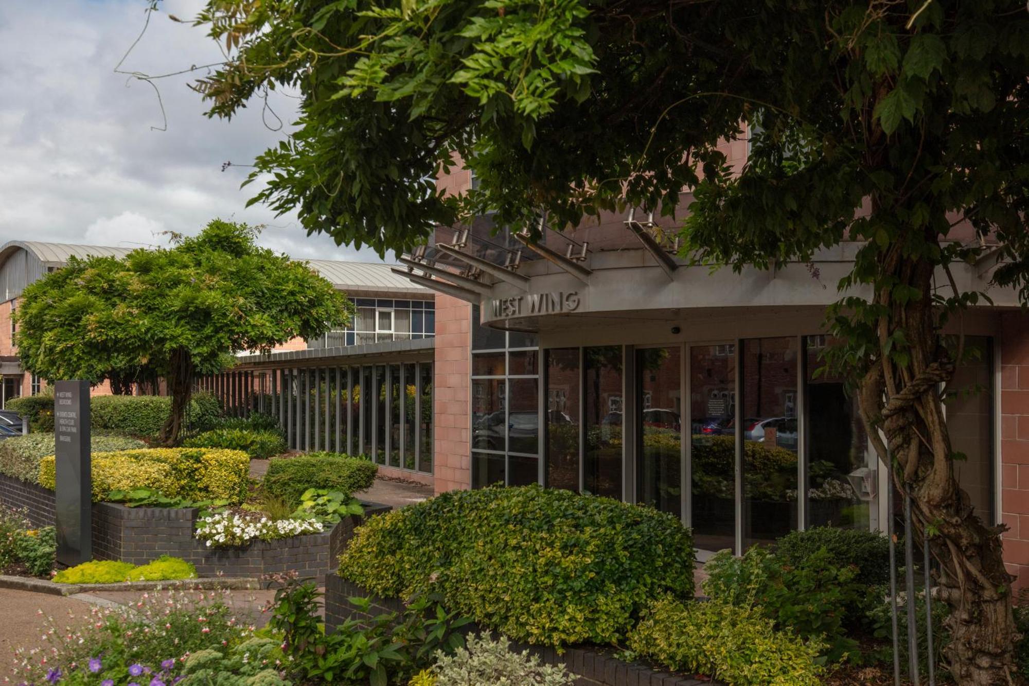 Crewe Hall Hotel & Spa - Cheshire Esterno foto