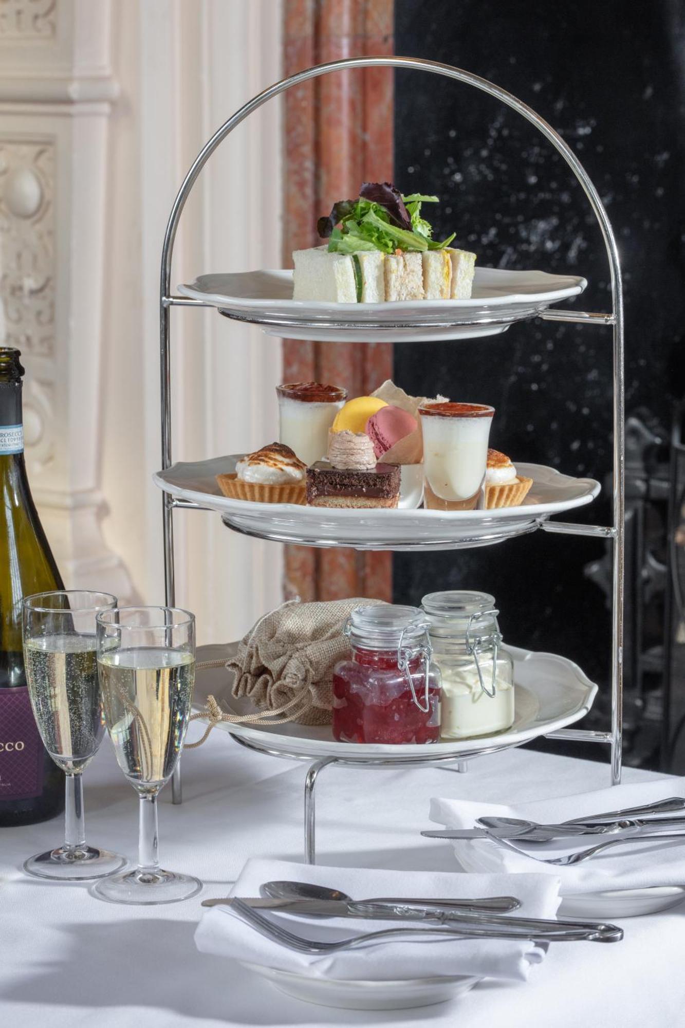 Crewe Hall Hotel & Spa - Cheshire Esterno foto
