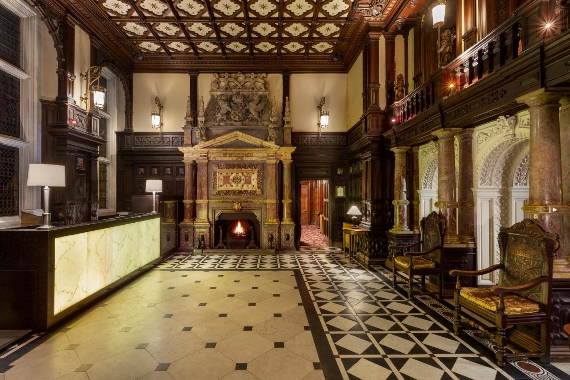 Crewe Hall Hotel & Spa - Cheshire Esterno foto